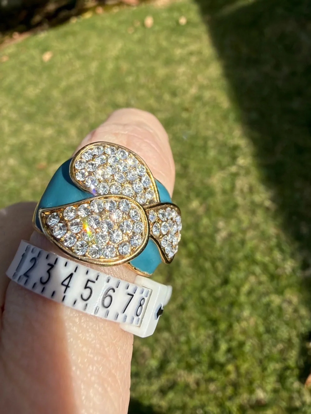 Crystal Flower Statement Ring in Turquoise and Gold Tone - Picture 3 of 6